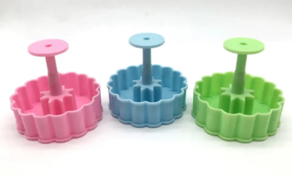 Plunger Cookie Cutter — image 1