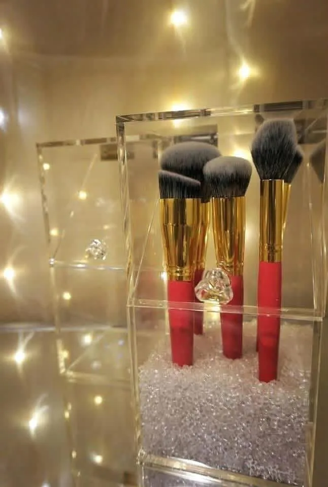 Dust proof brush Holder — image 2